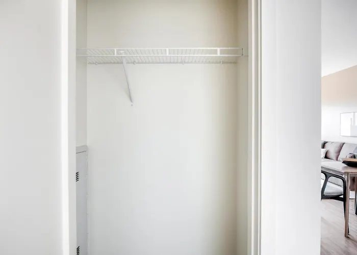 Apartment 1br W Lounge Pool Gym Nr Metra Chi-865 Elmhurst